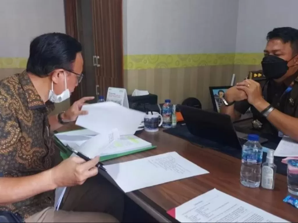 Pemeriksaan mantan Sekda Buleleng Bali oleh penyidik di Kantor Kejaksaan Tinggi Bali, Selasa (23-3-2021). ANTARA/HO-Humas Kejati Bali.
