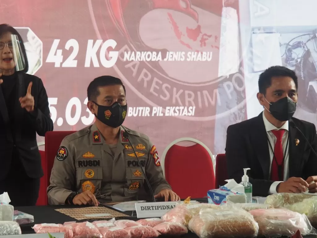 Konferensi pers Bareskrim Polri kasus narkotika jaringan Malaysia di Bareskrim, Jakarta, Selasa (30/3/2021). (Dok. Divisi Humas Mabes Polri)