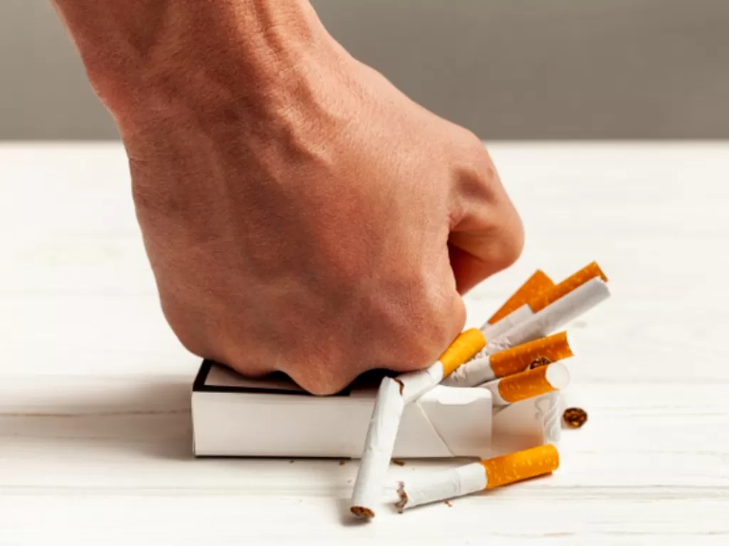 Ilustrasi cara berhenti merokok (photo/freepik)