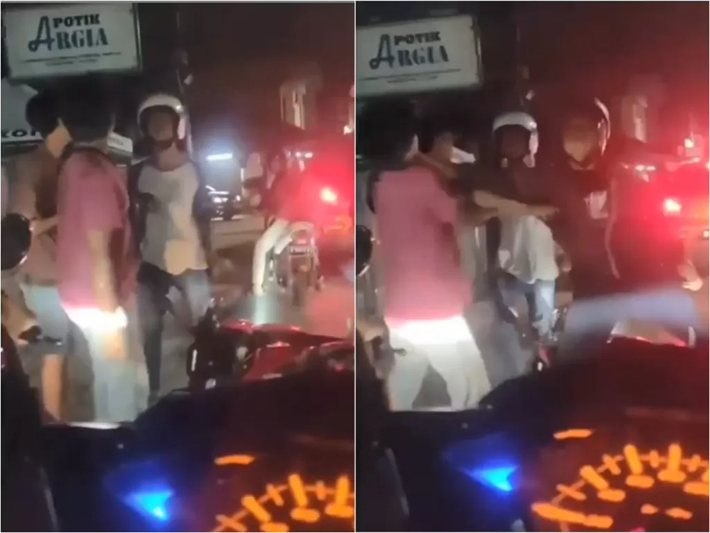 Pemuda dorong dan pukul pemotor di jalanan Bekasi karena emosi motornya disenggol (Instagram/smart.gram)