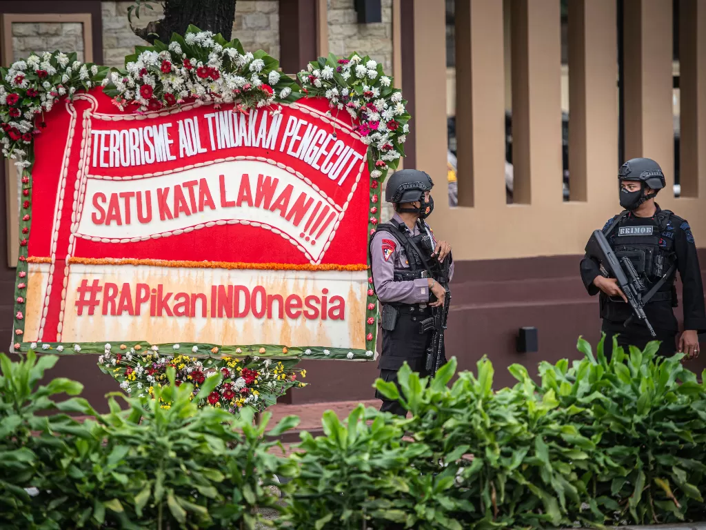 Dukungan masyarakat untuk memberantas terorisme (ANTARA FOTO/Aprillio Akbar)