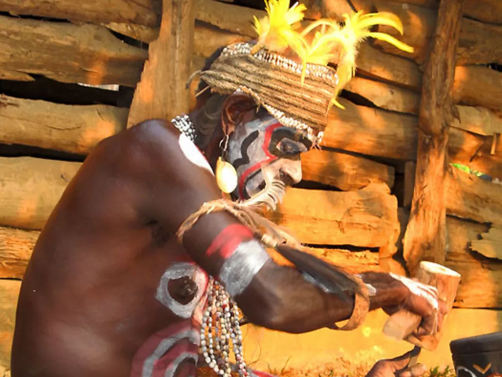 Suku Asmat di Papua. (en.wikipedia.org)