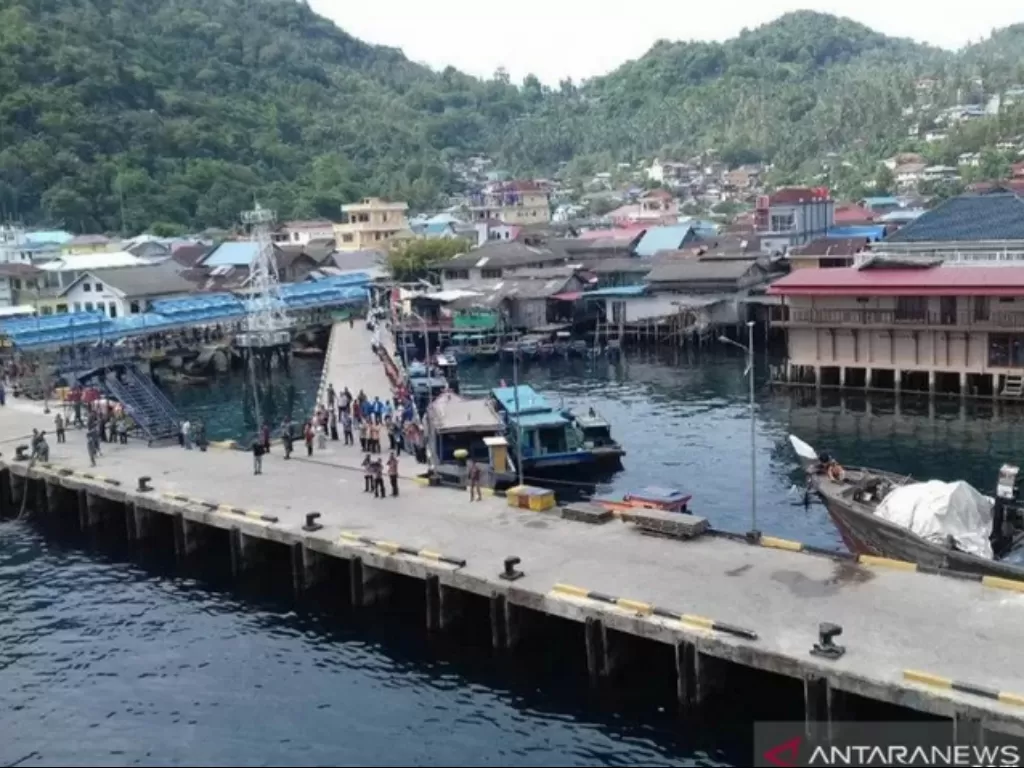 Pelabuhan Kabupaten Anambas, Kepulauan Riau. (photo/ANTARA/Ogen)