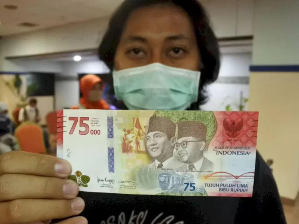 Uang Peringatan Kemerdekaan 75 Tahun Republik Indonesia. (ANTARA FOTO/Seno)