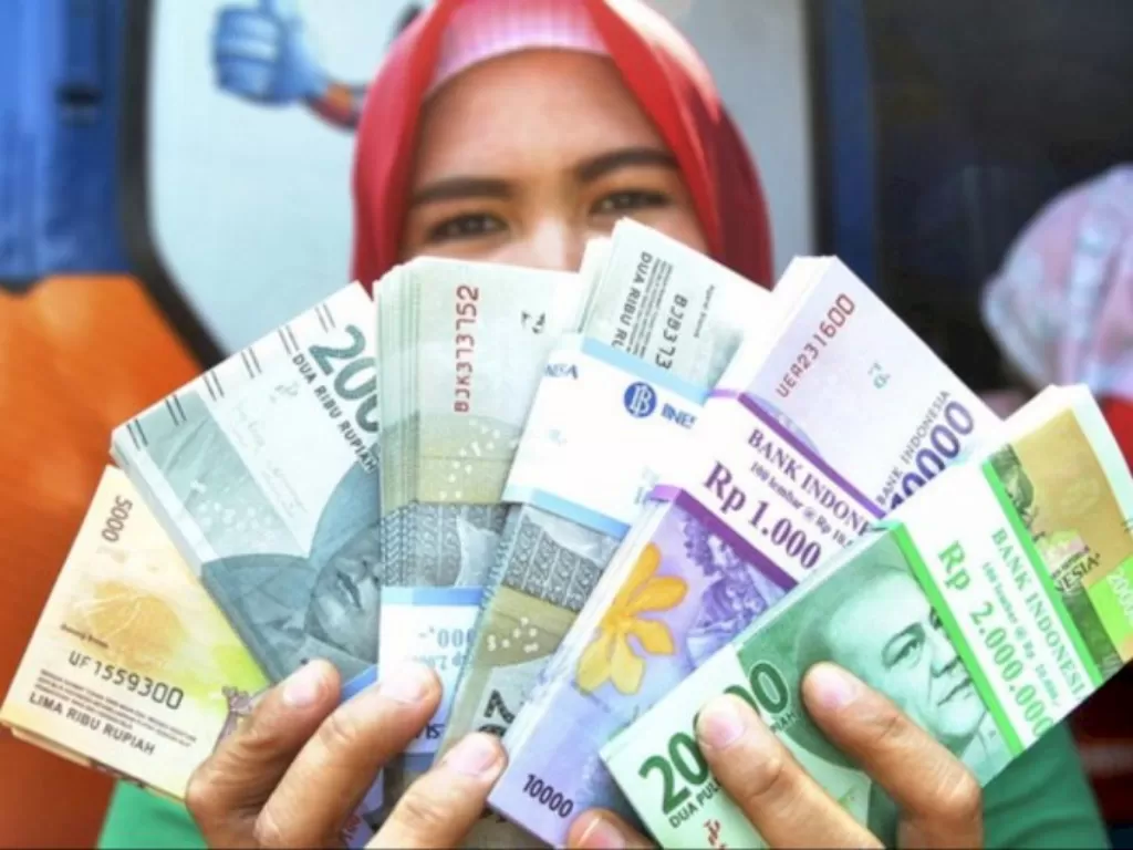 Ilustrasi uang rupiah. (ANTARA FOTO/Arif Firmansyah).
