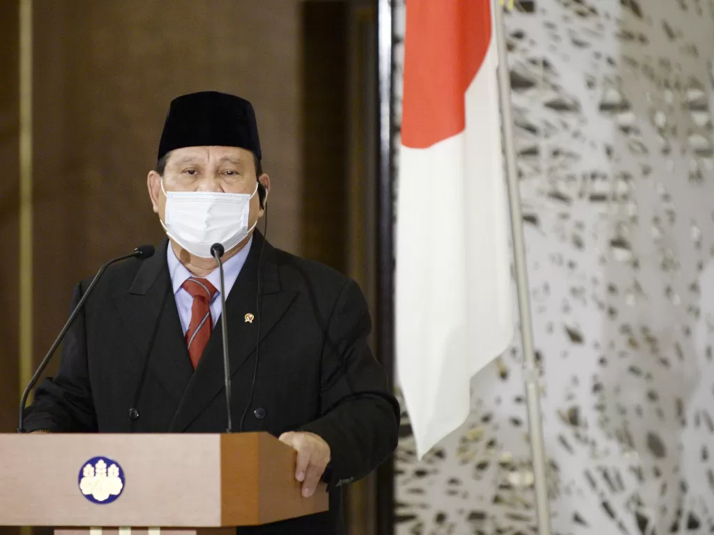 Menteri Pertahanan Indonesia Prabowo Subianto berbicara pada upacara penandatanganan untuk pertemuan 