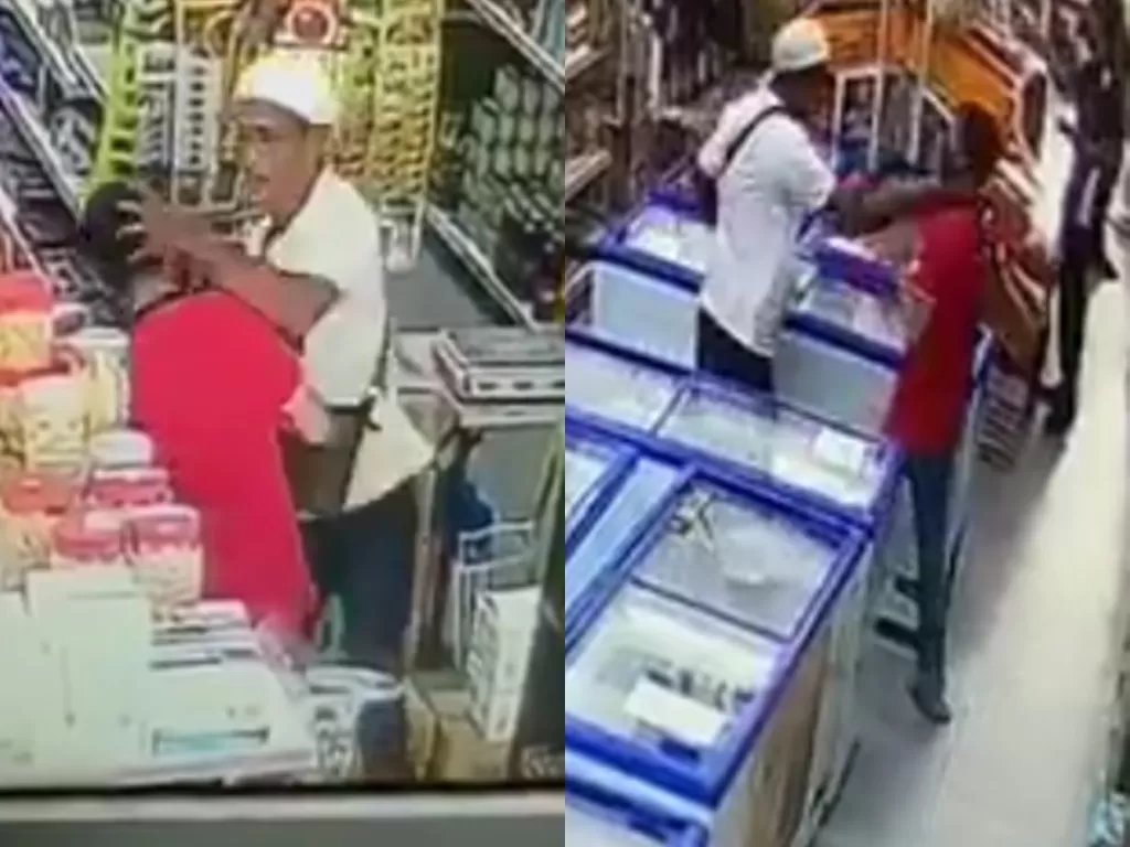 Seorang pria mencekik karyawan supermarket karena diminta untuk memakai masker. (Photo/Facebook/Info Roadblock JPJ/POLIS)