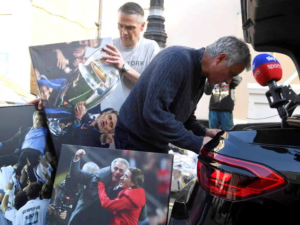 Jose Mourinho pasca dipecat Tottenham Hotspur. (photo/REUTERS/Toby Melville)