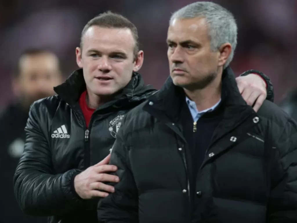 Wayne Rooney dan Jose Mourinho. (Photo/Metro UK)