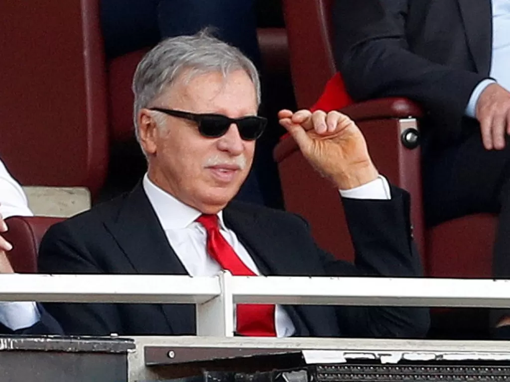 Bos Arsenal, Stan Kroenke. (photo/Reuters/Matthew Childs)