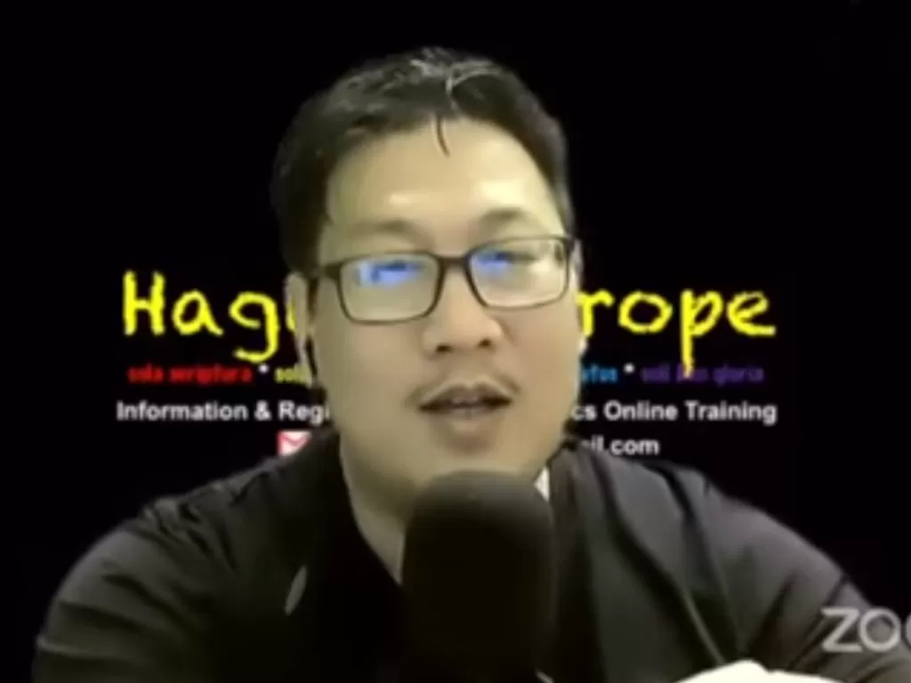 Jozeph Paul Zhang tanggapi penetapan DPO dirinya oleh Mabes Polri. (Youtube)