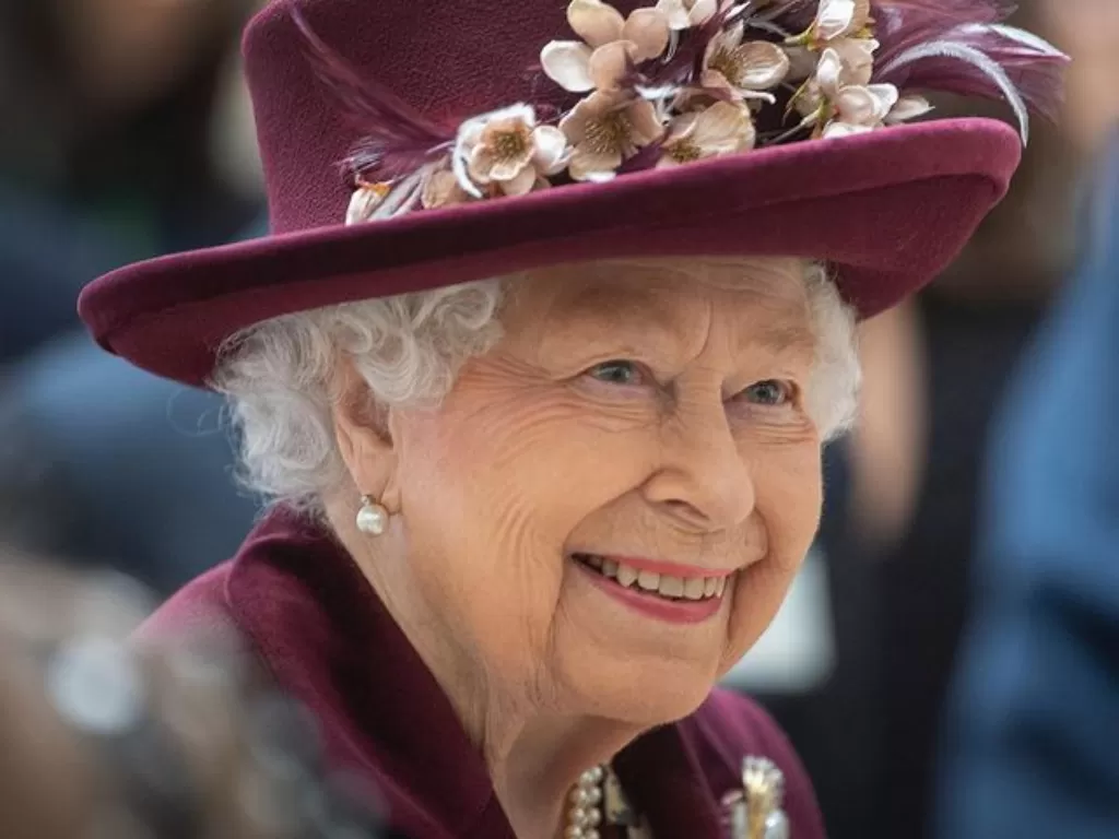 Ratu Elizabeth II tersenyum. (Instagram/@theroyalfamily)