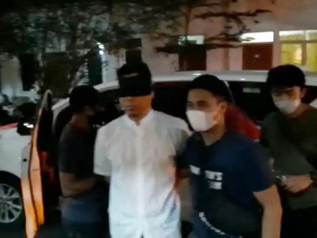 Munarman tiba di Polda Metro Jaya (Istimewa)