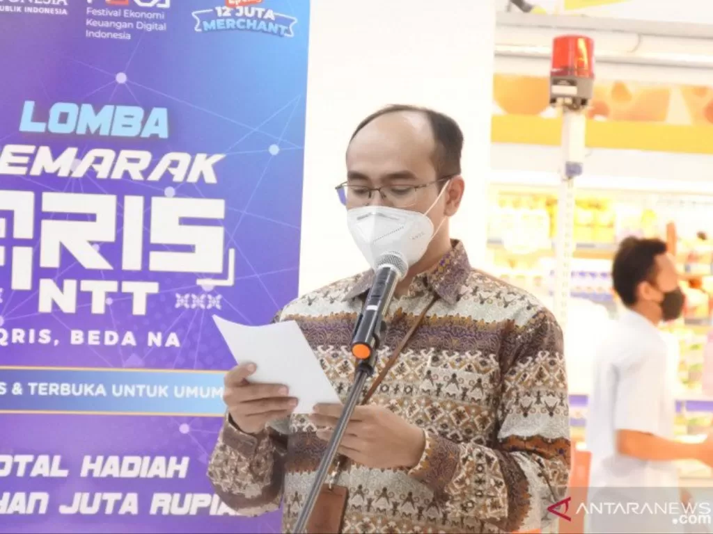  Deputi kepala perwakilan Bank Indonesia Nusa Tenggara Timur, Hery Catur Wibowo (Antara/ Benny Jahang) 