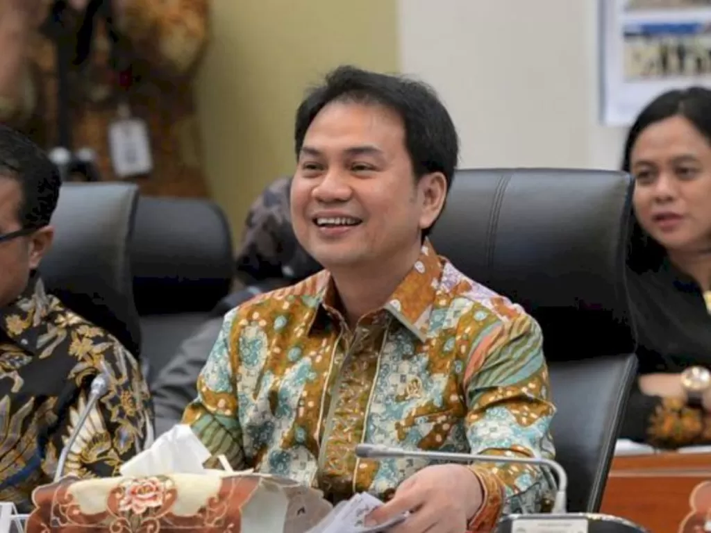 Wakil Ketua DPR periode 2019-2024, Aziz Syamsuddin. (Instagram/@syamsuddinaziz)