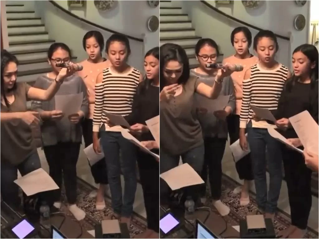 Yuni Shara ngajar nyanyi di Hari Pendidikan Nasional netizen soroti murid (Instagram/yunishara36)