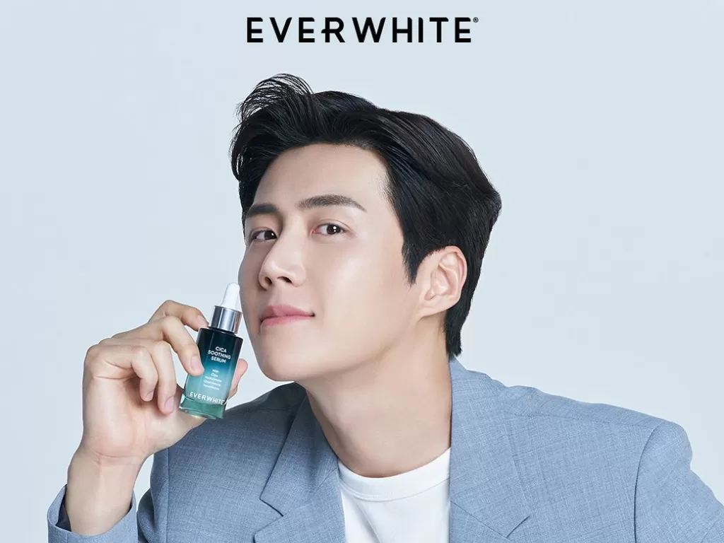 Kim Seon Ho resmi jadi brand ambassador Everwhite. (photo/Instagram/@/everwhiteid)