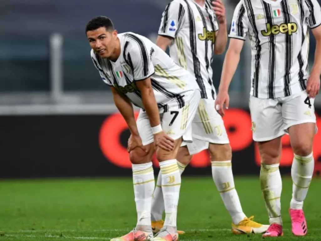 Masa depan Cristiano Ronaldo di Juventus dipertanyakan. (Photo/The Sun)