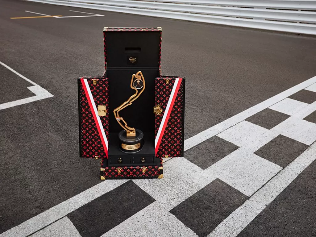 Tampilan piala Grand Prix Monaco F1 2021 buatan Louis Vuitton. (photo/Dok. Louis Vuitton)