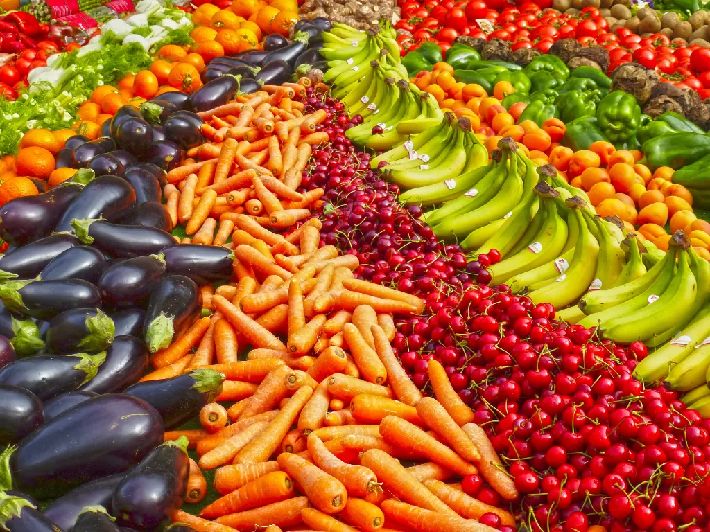 Ilustrasi buah dan sayuran. (photo/Ilustrasi/Pexels/Pixabay)