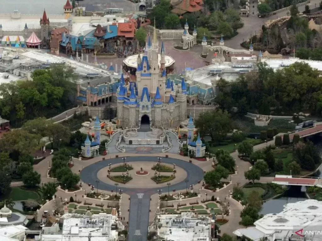 Kastil Cinderella Disney World. (REUTERS/GREGG NEWTON)