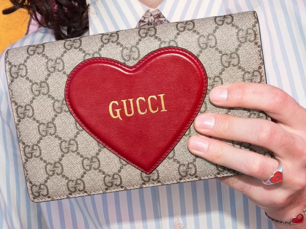 Produk rumah mode Gucci. (photo/Instagram/@gucci)