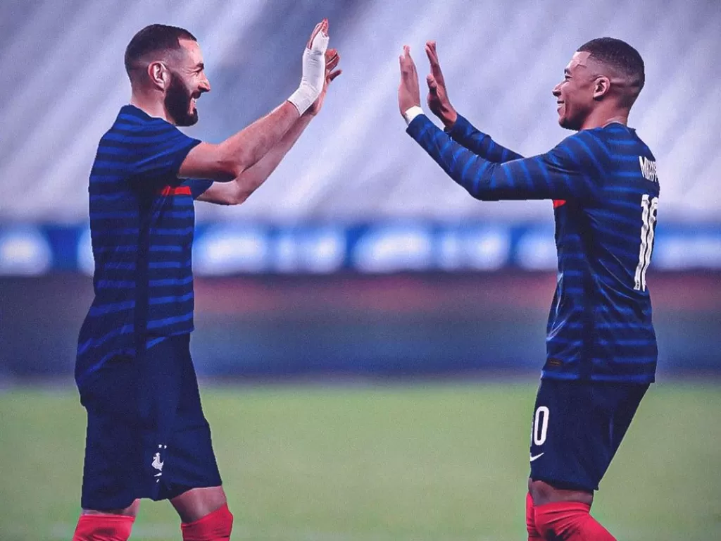 Karim Benzema dan Kylian Mbappe. (photo/Instagram/@k.mbappe)