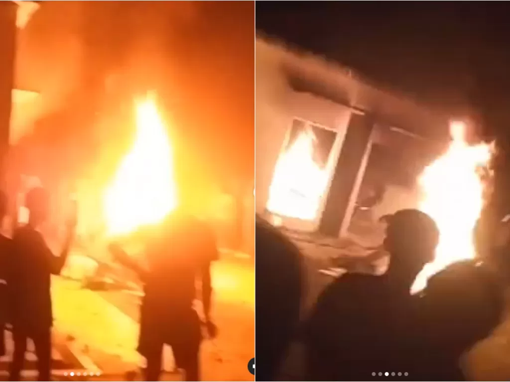 Polsek Candipuro Lampung Selatan Dibakar Warga (Instagram/@lampuung)