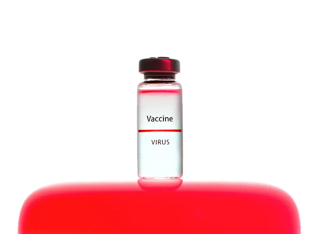 Vaksin (Foto oleh Artem Podrez dari Pexels)