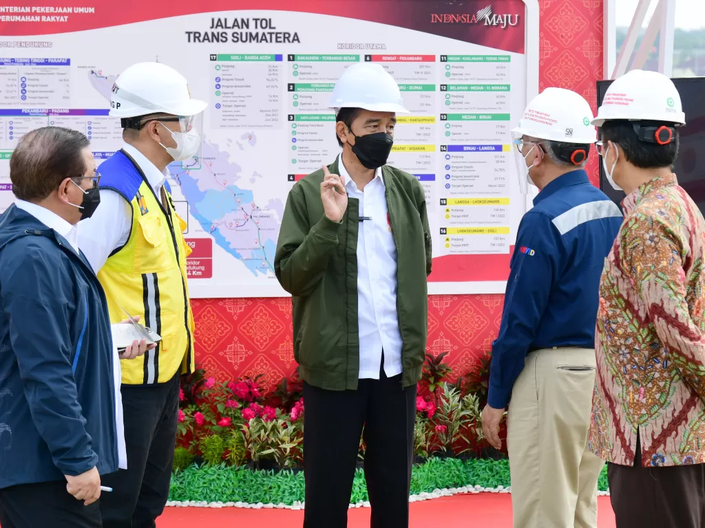 Presiden Jokowi saat melakukan kunjungan kerja (ANTARA FOTO/HO/Setpres-Muchlis Jr/wpa/hp.)