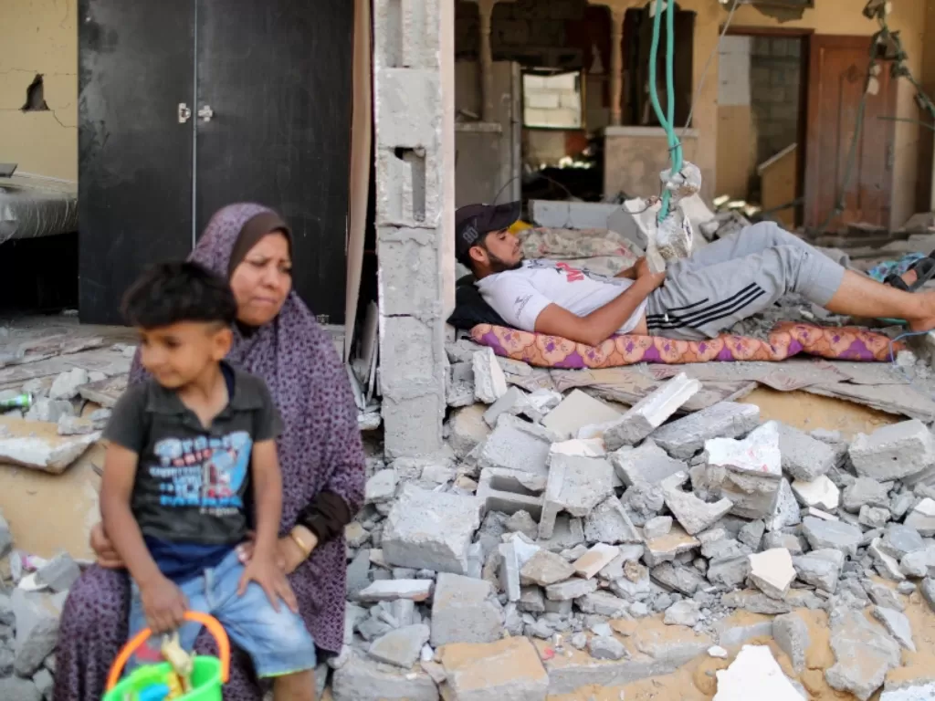 Rumah warga Palestina hancur. (Reuters)
