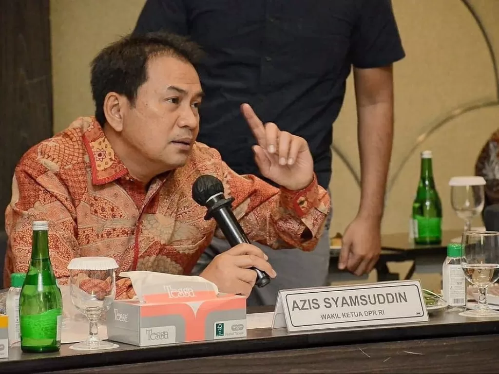 Wakil Ketua DPR RI Azis Syamsuddin. {Instagram/@azissyamsuddin.korpolkam)