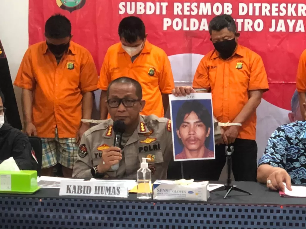 Konferensi pers Polda Metro kasus perampokan disertai penembakan di Pademangan, Jakut. (INDOZONE/Samsudhuha Wildansyah)