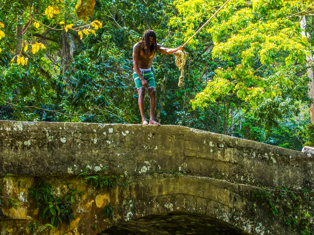 Orang yang berlibur ke Jamaica. (photo/Ilustrasi/Pexels/lyncoln Miller)