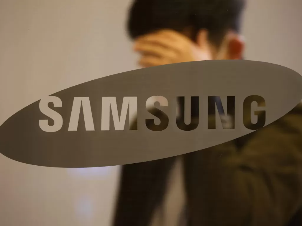 Tampilan logo perusahaan teknologi Samsung asal Korea Selatan (photo/REUTERS/Kim Hong-Ji)