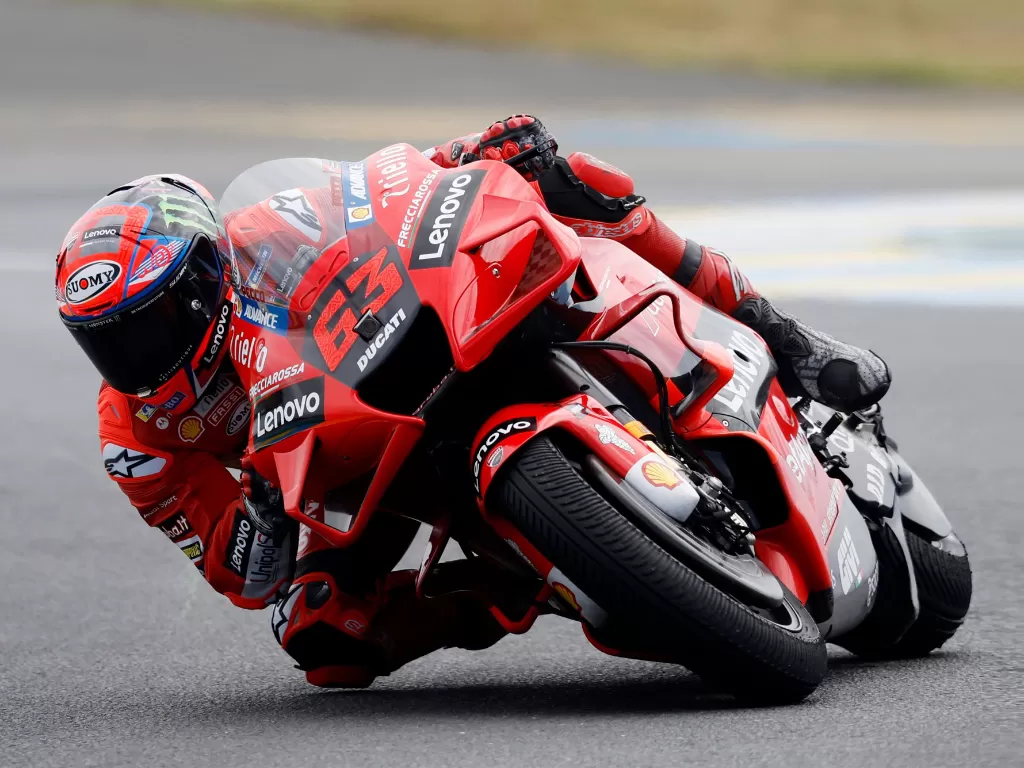 Pembalap MotoGP dari Ducati Lenovo, Francesco Bagnaia (photo/REUTERS/Stephane Mahe)