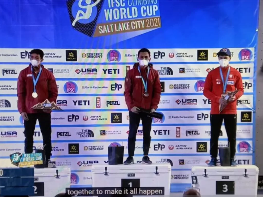 Dua atlet panjat tebing Indonesia meraih meraih medali emas dan perak sekaligus memecahkan rekor pada Piala Dunia Panjat Tebing 2021 atau IFSC Worldcup yang digelar di Salt Lake City , USA 20 – 30 Mei 2021. (ANTARA/Humas FPTI) 