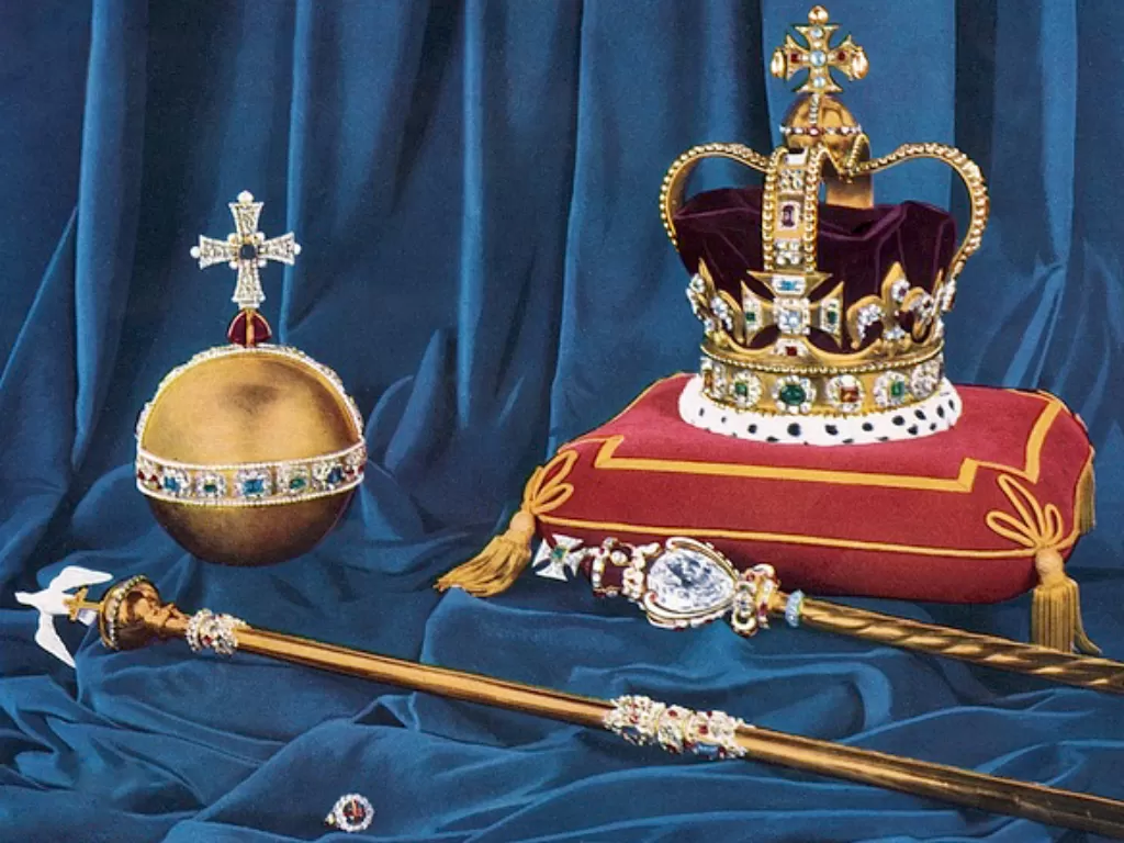 Mahkota Kerajaan Inggris. (photo/Dok. Wikipedia)