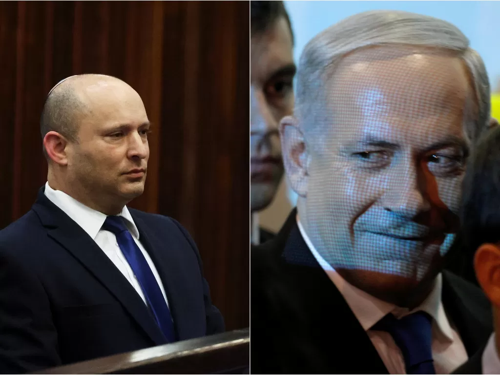 Naftali Bennett dan Benjamin Netanyahu (photo/REUTERS/Ronen Zvulun/Nir Elias))