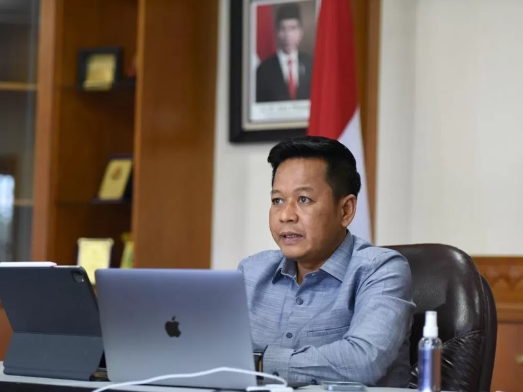 Rektor USU Akan Cari Penyusup yang Tampilkan Video Porno saat Kuliah Umum  Daring - Indozone News