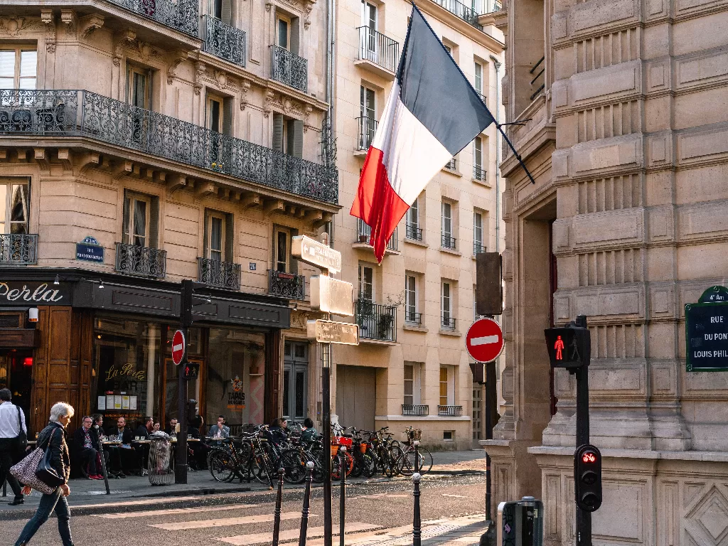 Prancis. (photo/Pexels/Matt Hardy)