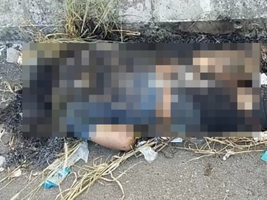 Mayat pria ditemukan dengan kondisi mengenaskan di jembatan jalan tol di Brebes (Instagram/infoketanggunganbrebes)