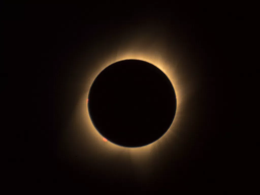 Gerhana matahari cincin (photo/pexels/@drewrae)