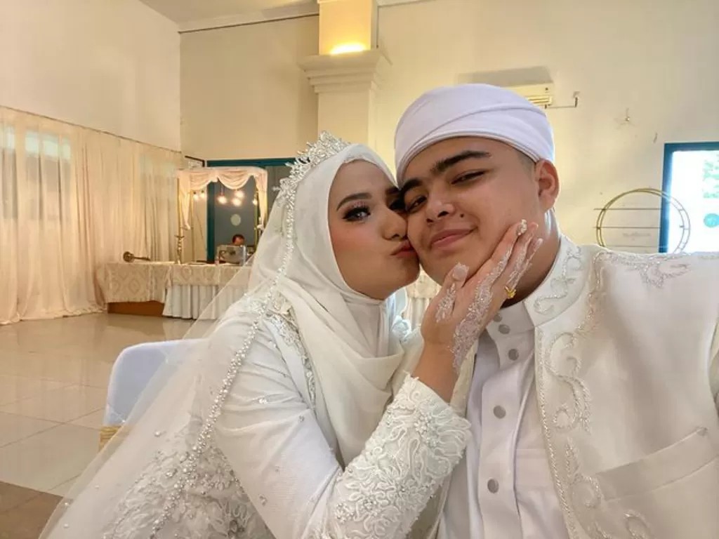 Ameer Azzikra resmi menikah dengan Nadzira Shafa (Instagram/ameer_azzikra)