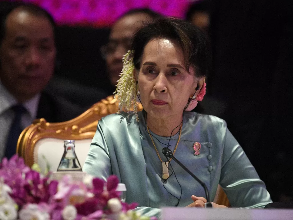 Aung San Suu Kyi menghadapi kasus baru. (REUTERS/Chalinee Thirasupa)