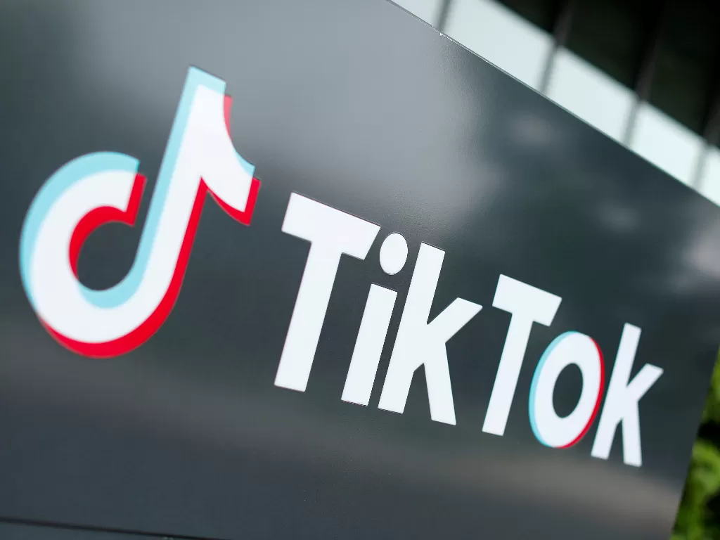 Logo TikTok. (REUTERS/Mike Blake)