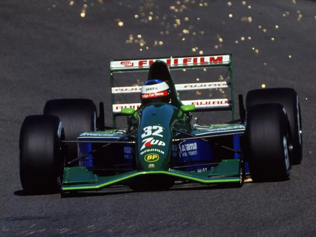 Mobil F1 Michael Schumacher. (photo/TheSun)