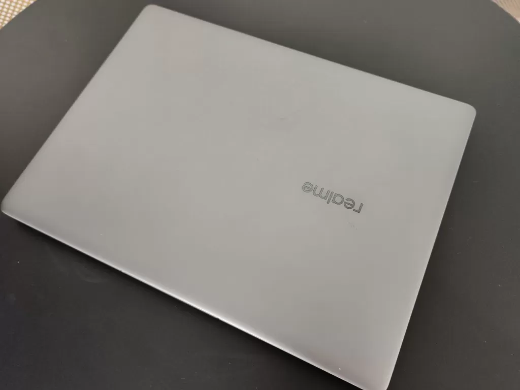 Bocoran tampilan laptop Realme Book yang akan diluncurkan (photo/Android Authority)