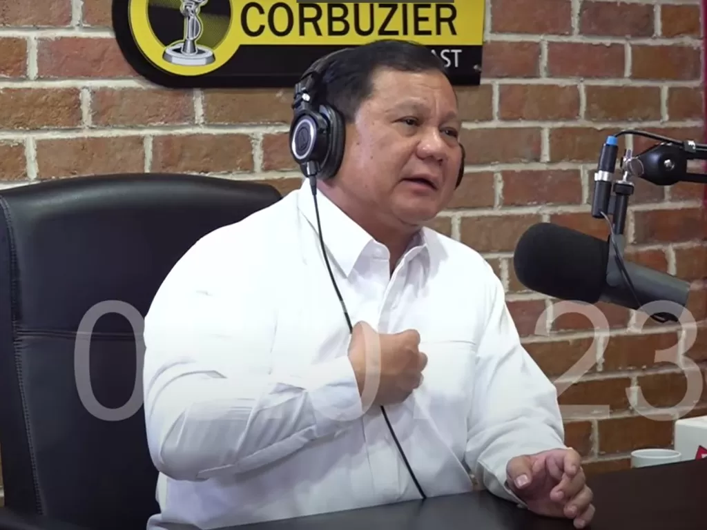 Prabowo Subianto saat jadi bintang tamu Podcast Deddy Corbuzier (screenshot video).