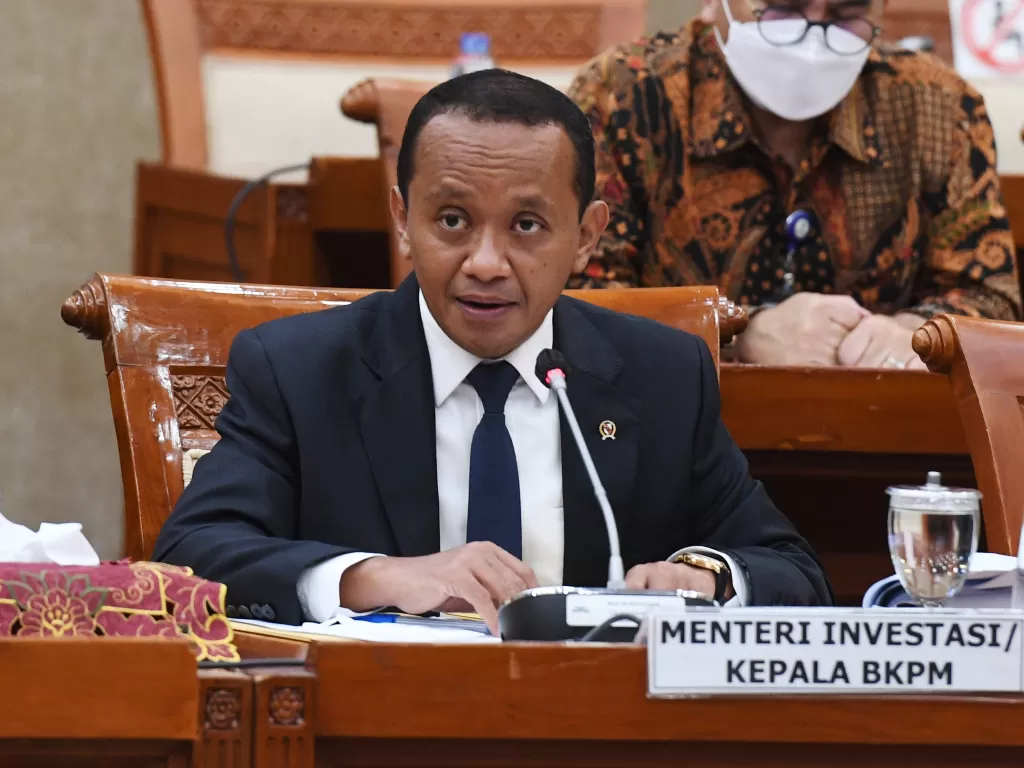 Menteri Investasi/Kepala BKPM Bahlil Lahadalia mengikuti rapat kerja dengan Komisi VI DPR di Kompleks Parlemen, Senayan, Jakarta, Senin (31/5/2021). (photo/ANTARA FOTO/Hafidz Mubarak A)